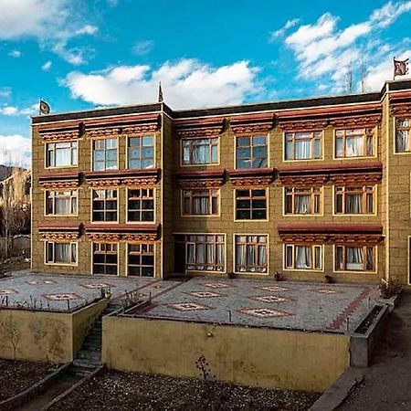 Hotel Alpine Ladakh Leh Exterior photo